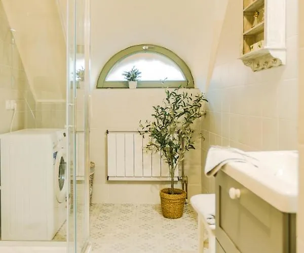 Baber Vendeghaz בית נופש טיהאני